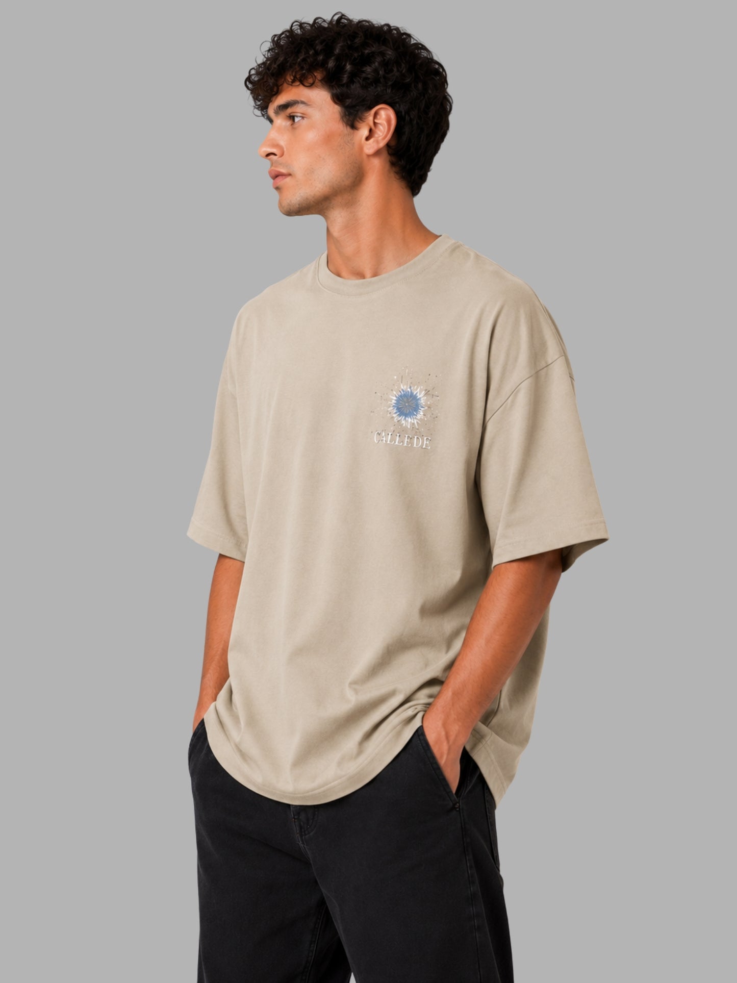 CALLEDE Oversized Graphic T-Shirt
