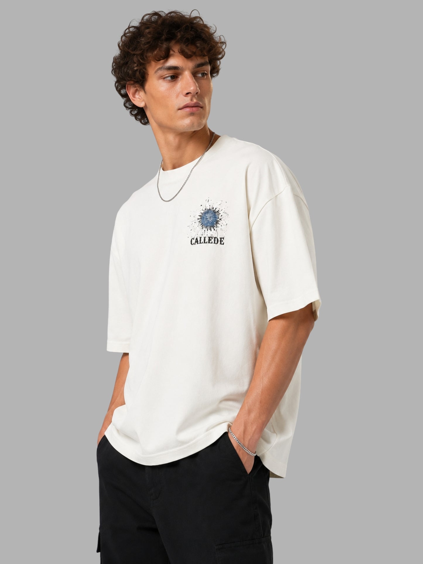 CALLEDE Oversized Graphic T-Shirt
